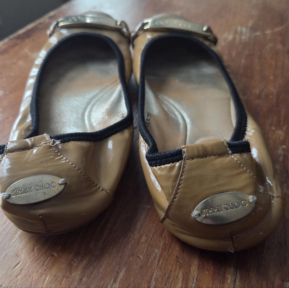 Jimmy Choo Ballet Flats Patent Leather Embossed Tan Gold Hardware Loafers 38 (8) - Picture 2 of 11